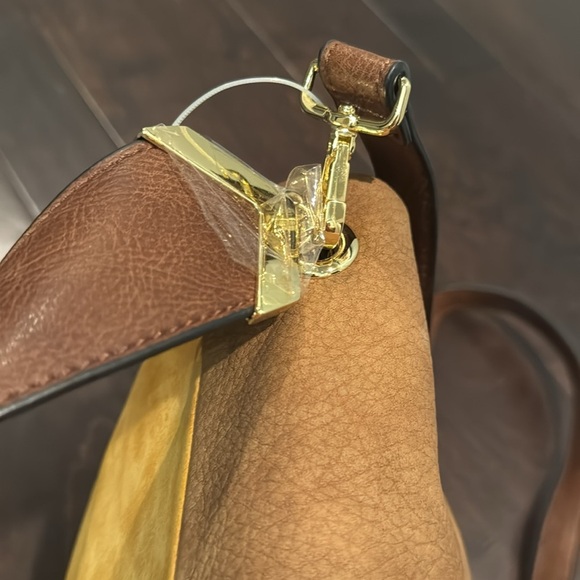 Steve Madden Brown and Tan Shoulder Bag NWT - Picture 16 of 16